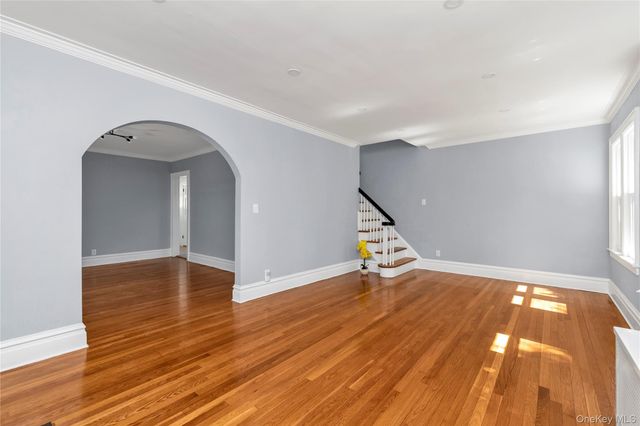 9 May Court, West Hempstead, NY 11552