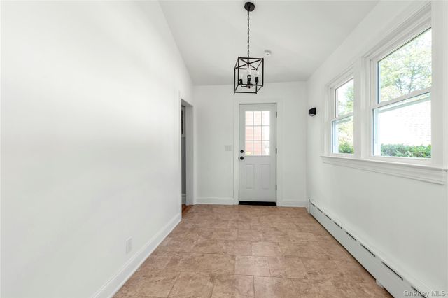 9 May Court, West Hempstead, NY 11552
