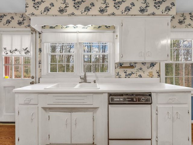 409 Springwood Drive, Spartanburg, SC 29302