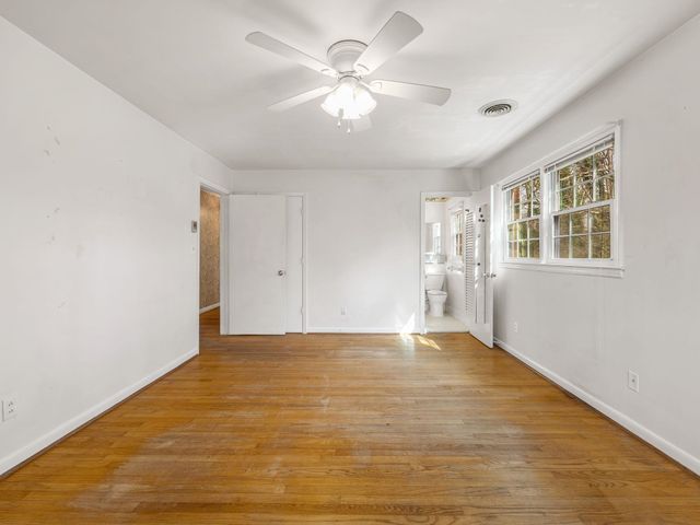 409 Springwood Drive, Spartanburg, SC 29302