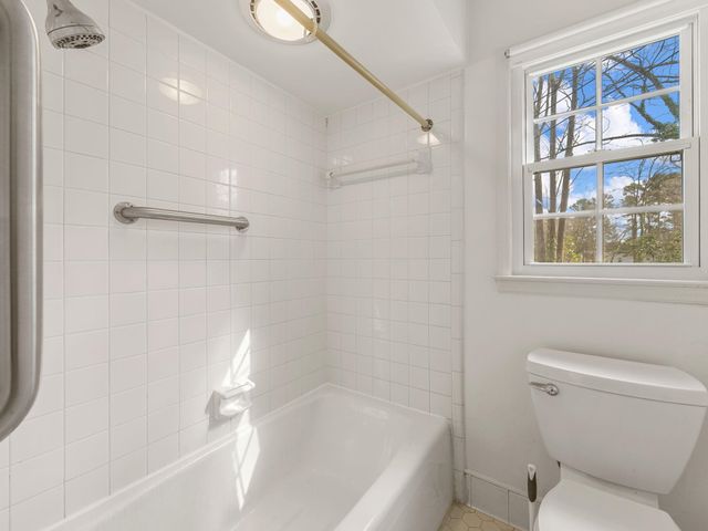 409 Springwood Drive, Spartanburg, SC 29302