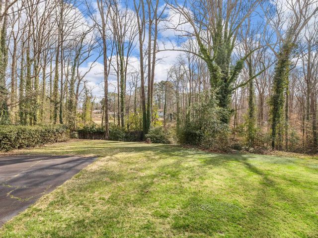 409 Springwood Drive, Spartanburg, SC 29302