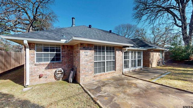 725 Beth Dr, Tyler, TX 75703