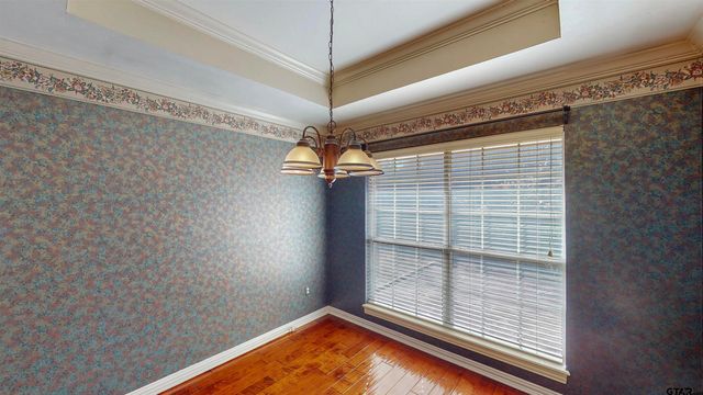 725 Beth Dr, Tyler, TX 75703