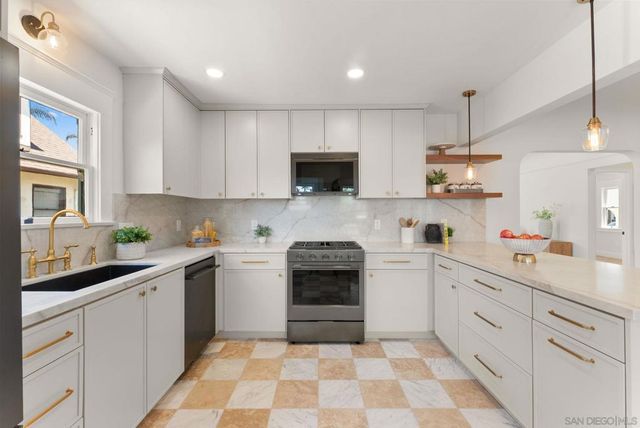 4860 Marlborough Drive, San Diego, CA 92116