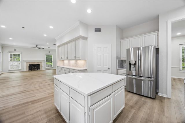 6324 Bon Terra DR, Austin, TX 78731