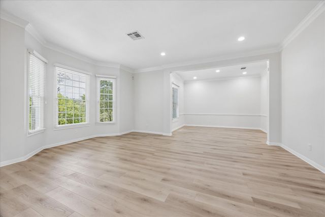 6324 Bon Terra DR, Austin, TX 78731