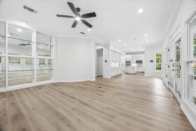 6324 Bon Terra DR, Austin, TX 78731