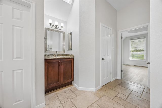 6324 Bon Terra DR, Austin, TX 78731