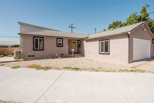9709 Willis Avenue, North Hills, CA 91343
