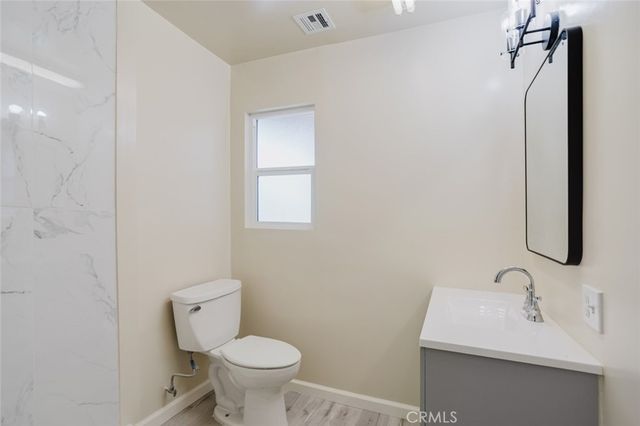 9709 Willis Avenue, North Hills, CA 91343