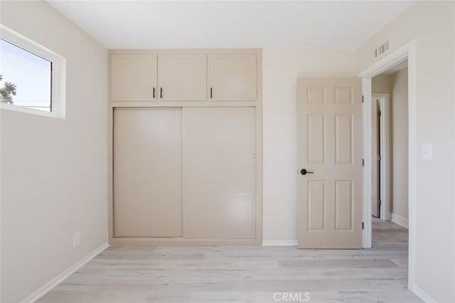 9709 Willis Avenue, North Hills, CA 91343
