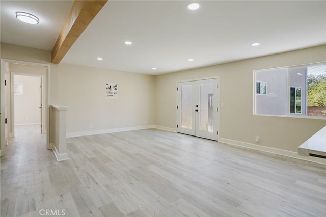 9709 Willis Avenue, North Hills, CA 91343