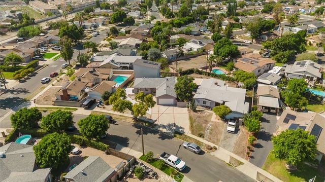 9709 Willis Avenue, North Hills, CA 91343