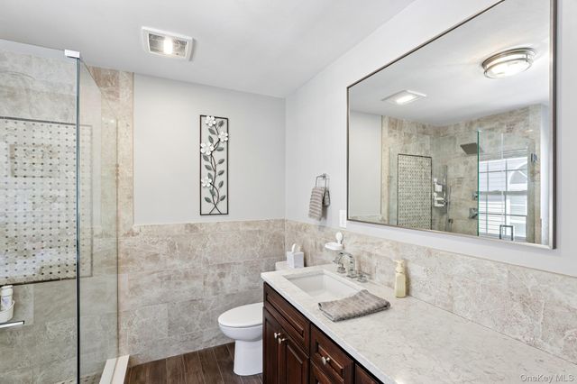 53 Madison Circle, Middle Island, NY 11953