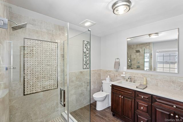 53 Madison Circle, Middle Island, NY 11953