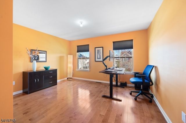 6 Quick Ct, Franklin Twp., NJ 08873