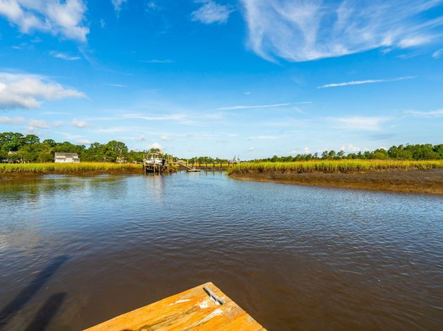 5188 Timber Race Course, Hollywood, SC 29449