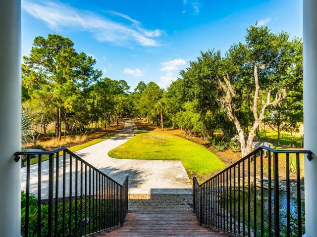 5188 Timber Race Course, Hollywood, SC 29449