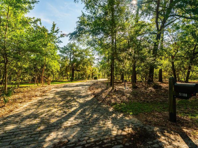 5188 Timber Race Course, Hollywood, SC 29449