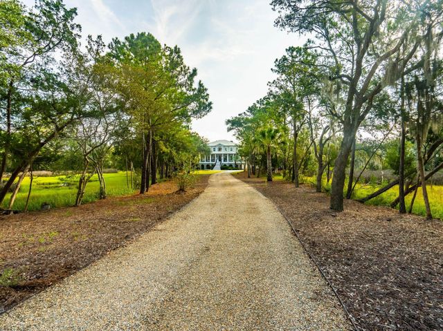 5188 Timber Race Course, Hollywood, SC 29449