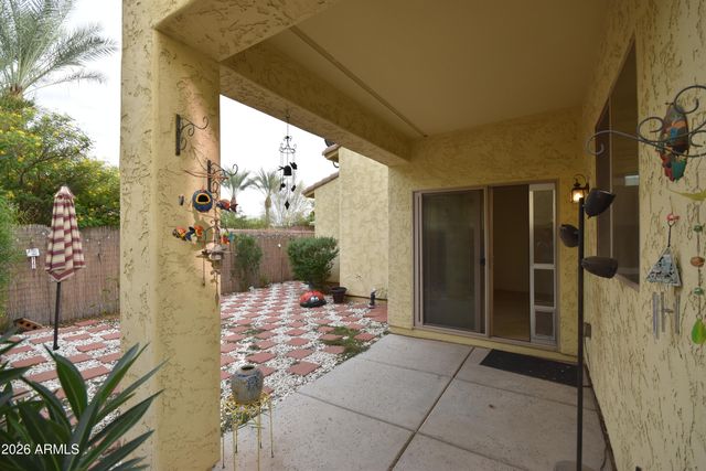7117 N 73RD Drive, Glendale, AZ 85303