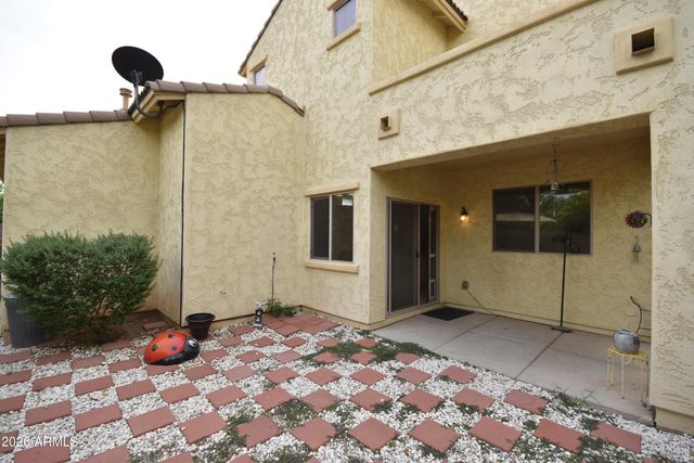7117 N 73RD Drive, Glendale, AZ 85303