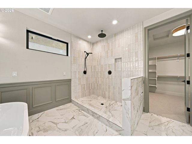 4056 Norfolk St, West Linn, OR 97068