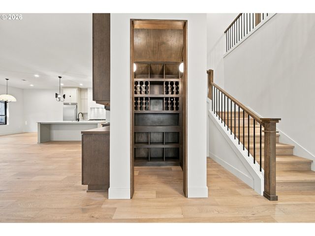4056 Norfolk St, West Linn, OR 97068