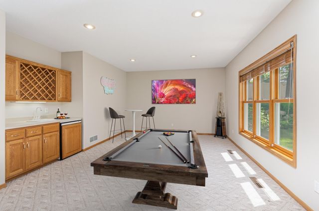 10051 Gristmill Ridge, Eden Prairie, MN 55347