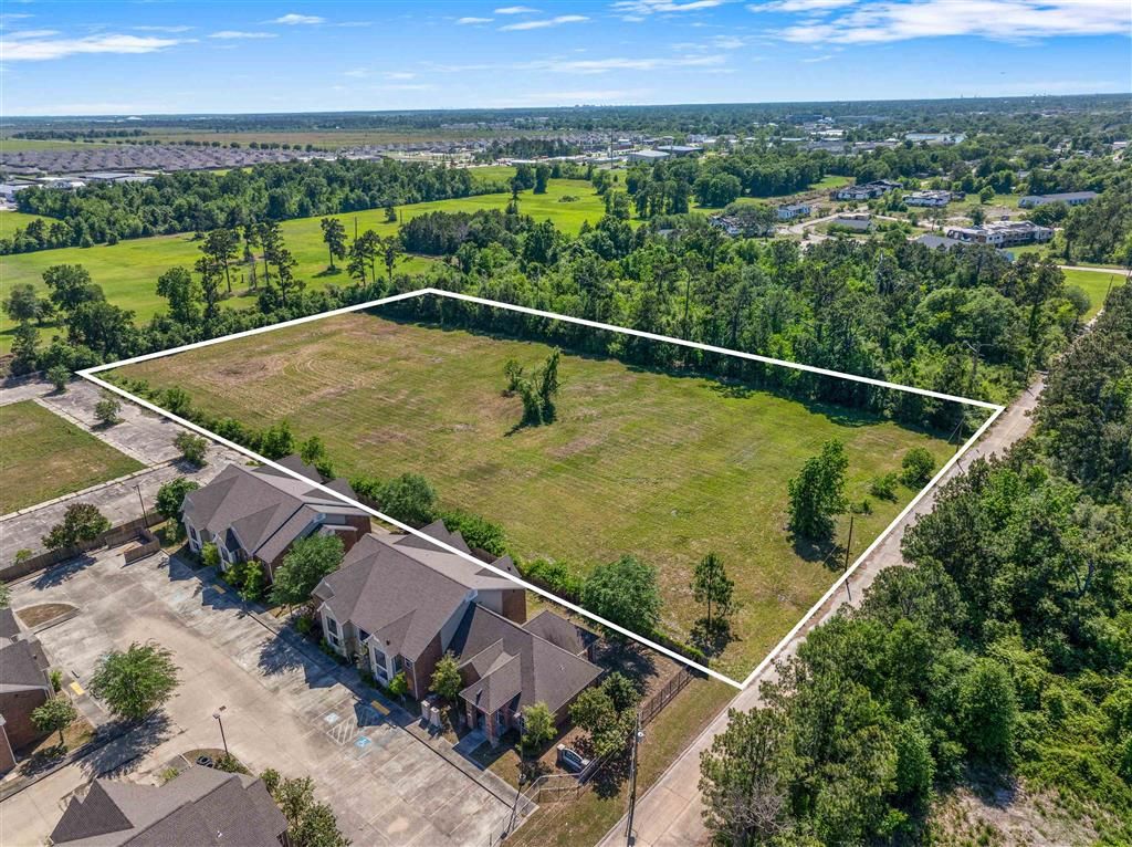 Prejean Drive, Lake Charles, LA 70607