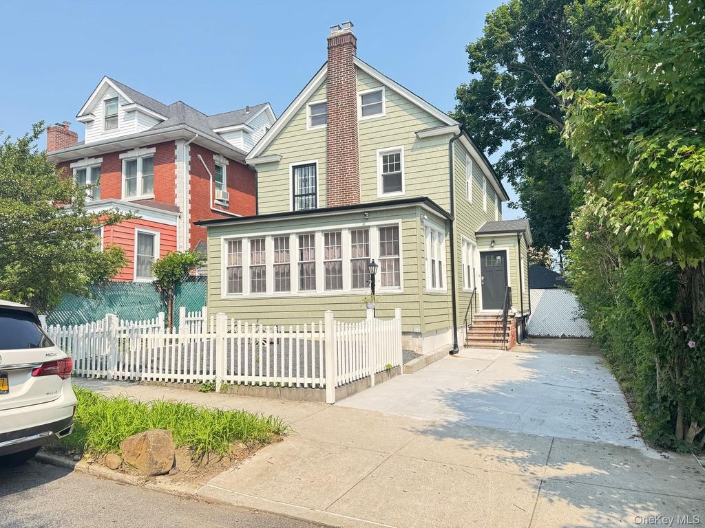 40-29 167th Street, Flushing, NY 11358 — exterior