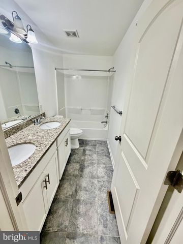 102 MASTER AVE, Feasterville Trevose, PA 19053