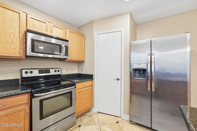 1575 S WESTERN SKIES Drive, Gilbert, AZ 85296