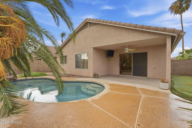 1575 S WESTERN SKIES Drive, Gilbert, AZ 85296