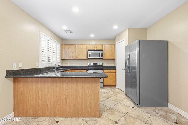 1575 S WESTERN SKIES Drive, Gilbert, AZ 85296