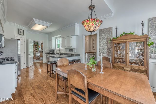 106 Woodbriar Drive, Johnson City, TN 37604