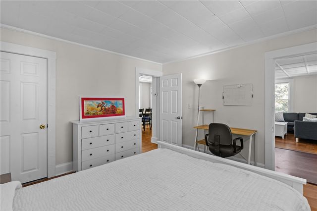 11 Young Street 2, Newport, RI 02840