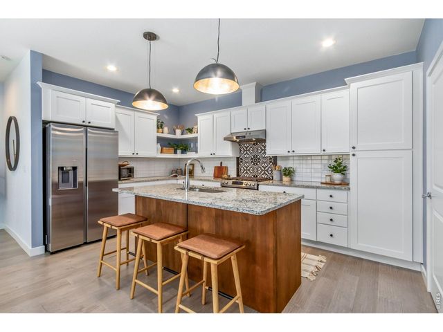 910 Hill Pond Rd 13, Fort Collins, CO 80526