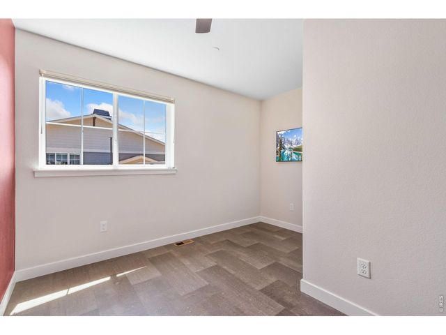 910 Hill Pond Rd 13, Fort Collins, CO 80526