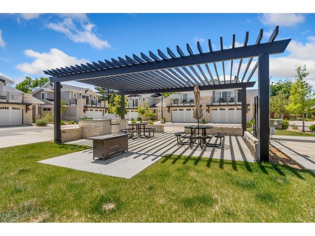 910 Hill Pond Rd 13, Fort Collins, CO 80526