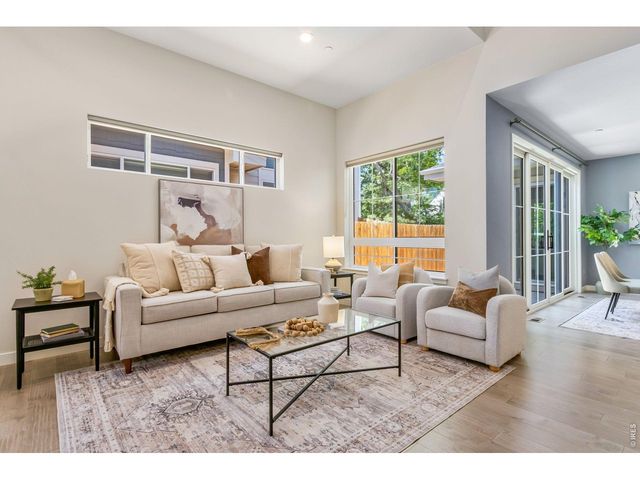 910 Hill Pond Rd 13, Fort Collins, CO 80526