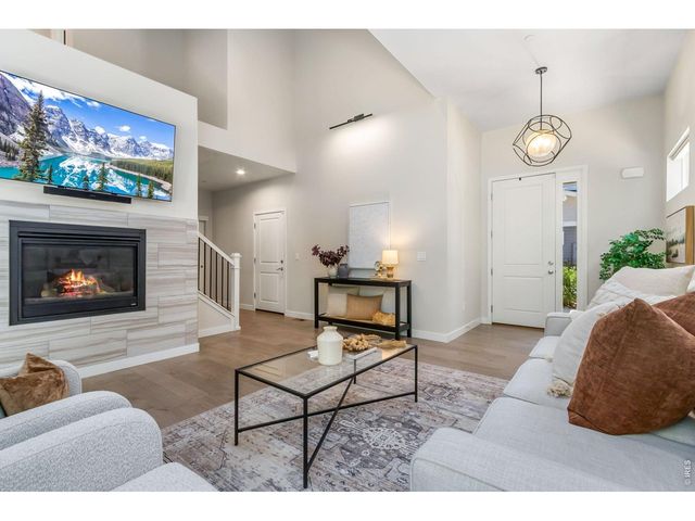 910 Hill Pond Rd 13, Fort Collins, CO 80526
