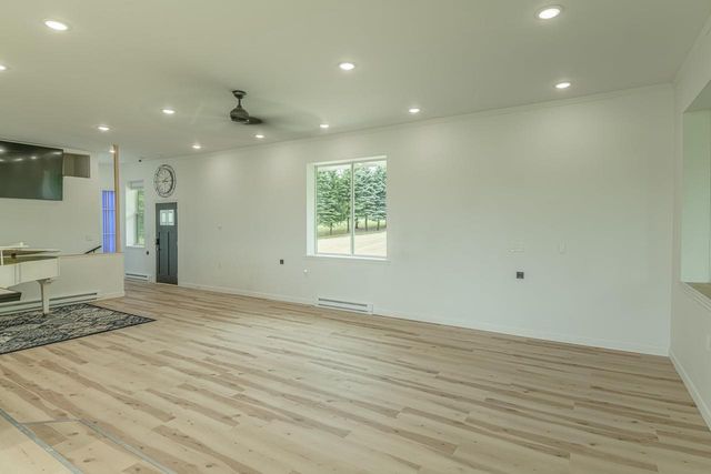 W6579 Karric Lane, Monroe, WI 53566