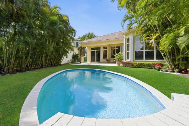 401 VIA PLACITA, Palm Beach Gardens, FL 33418