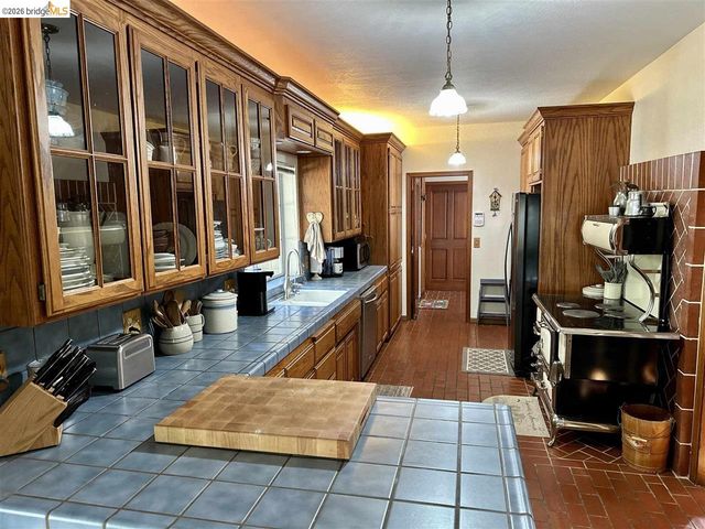 19232 Highlander, Twain Harte, CA 95383