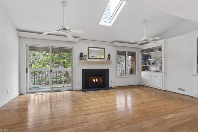 3925 Ocean Cut LN, Virginia Beach, VA 23451