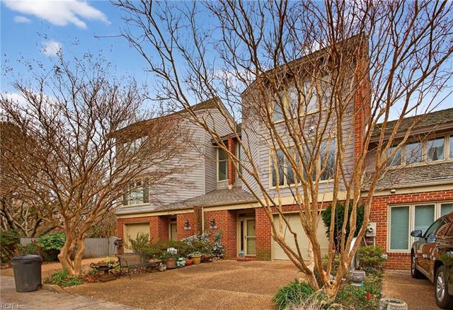 3925 Ocean Cut LN, Virginia Beach, VA 23451