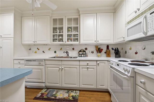 3925 Ocean Cut LN, Virginia Beach, VA 23451