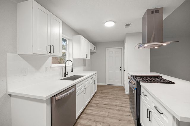 3515 Claverton Drive, Houston, TX 77066